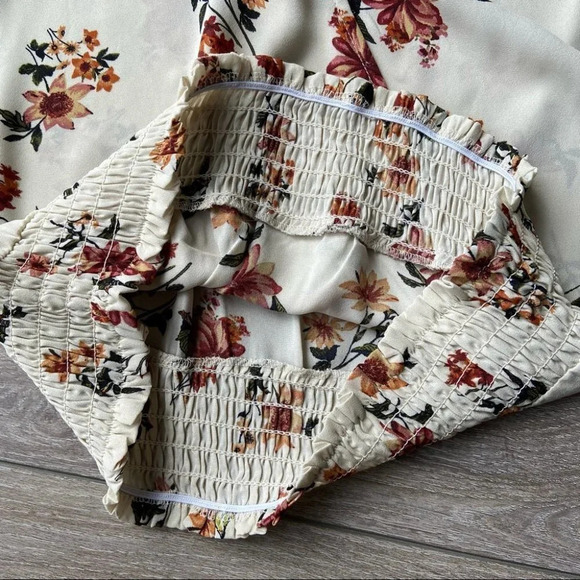 Socialite Chiffon Floral Print Faux Wrap Blouse - Picture 9 of 13